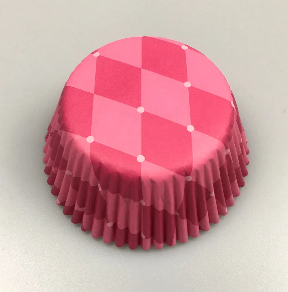 The Cupcake Slay™ — 50 Pcs Y2K Print Muffin Liners for Aesthetic Baking & Wild Print Parties 🧁🐆