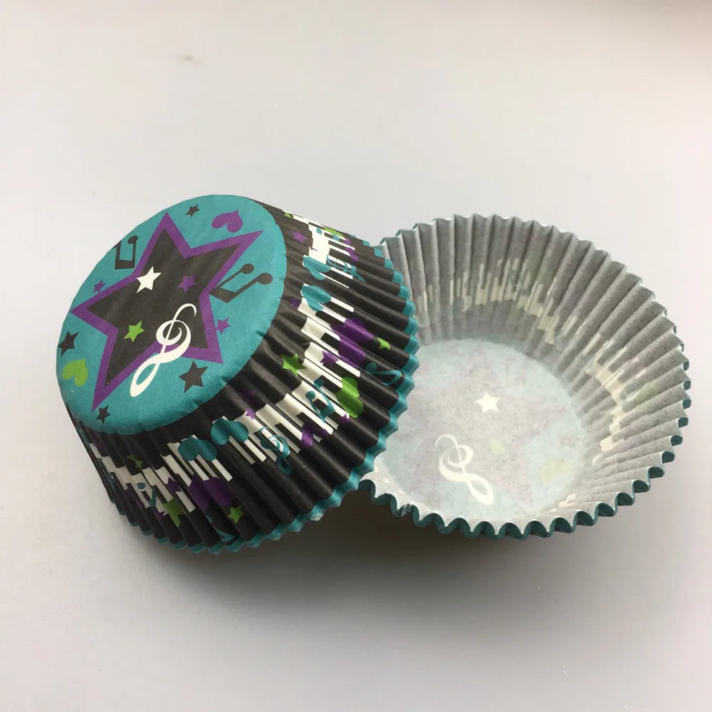 The Cupcake Slay™ — 50 Pcs Y2K Print Muffin Liners for Aesthetic Baking & Wild Print Parties 🧁🐆