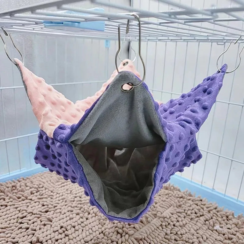 The Snuggle Pod — Double-Thickened Fleece Hanging Hammock for Guinea Pigs, Squirrels & Small Pets 🐿️🫗