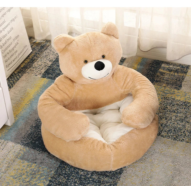 The Bear Hug Bed — Plush Semi-Enclosed Pet Nest for Dogs & Cats Who cuddle in Style 🐾🦎