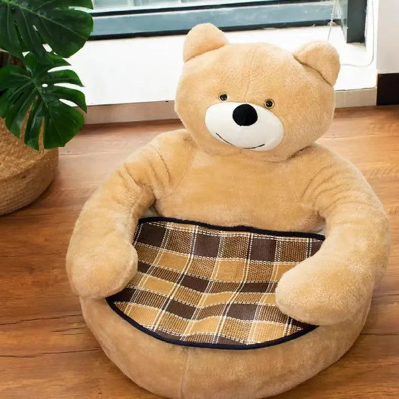 The Bear Hug Bed — Plush Semi-Enclosed Pet Nest for Dogs & Cats Who cuddle in Style 🐾🦎