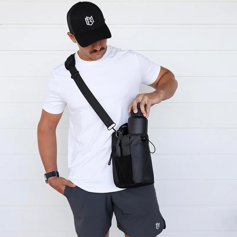 The Iconic Gym Bag — Magnetic Water Bottle & Phone Carrier for Serious Training 🏋️❤️‍🔥