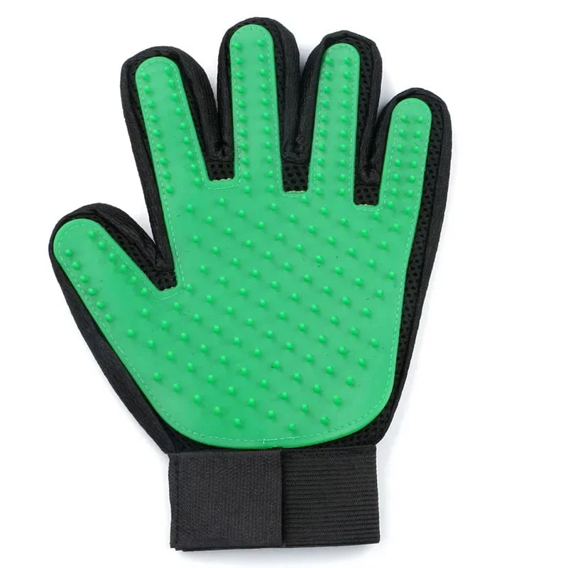 The Paw Spa — Silicone Pet Grooming Glove for Shed-Free Slay Sessions 🐾✨