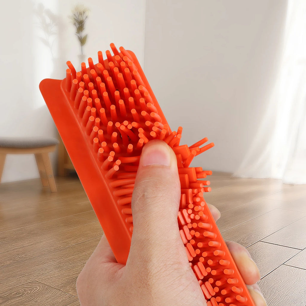PawSweep Silicone Pet Broom 🧹- Clean Smarter. Live Cleaner.